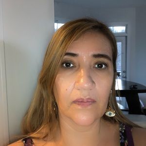 Meet your Posher, Beatriz